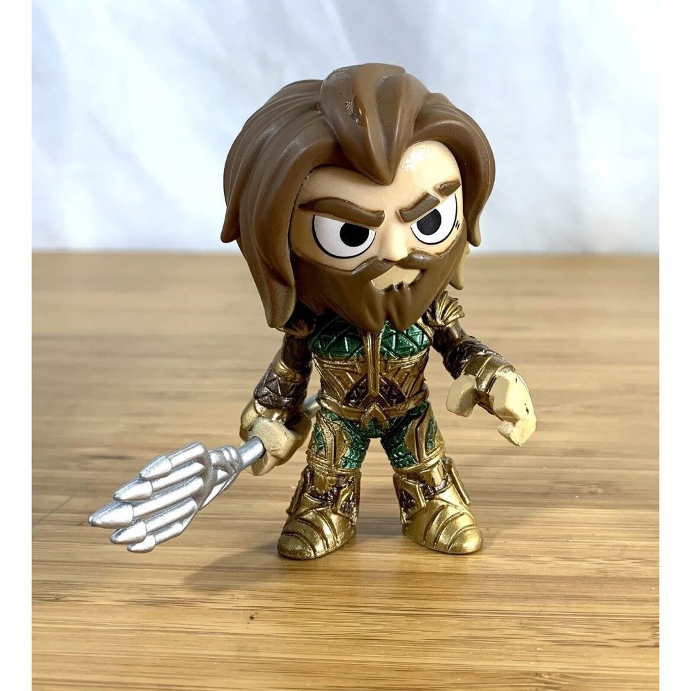 Funko Mystery Mini Vinyl Figure - Justice League Movie - AQUAMAN (3 inch) - New